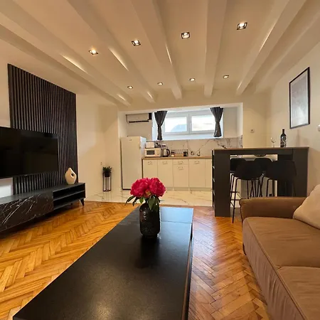 Matija Urban Suits- Downtown