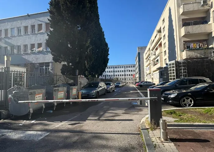 Matija Urban Suits- Downtown Podgoriçe