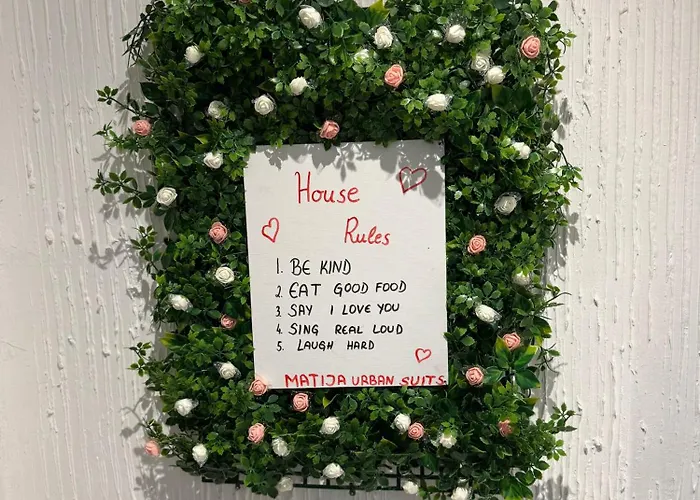 Matija Urban Suits- Downtown Podgoriçe